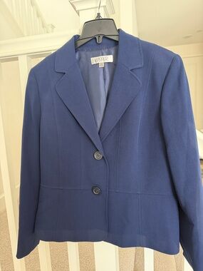 Kasper Women’s Navy Two-Button Blazer